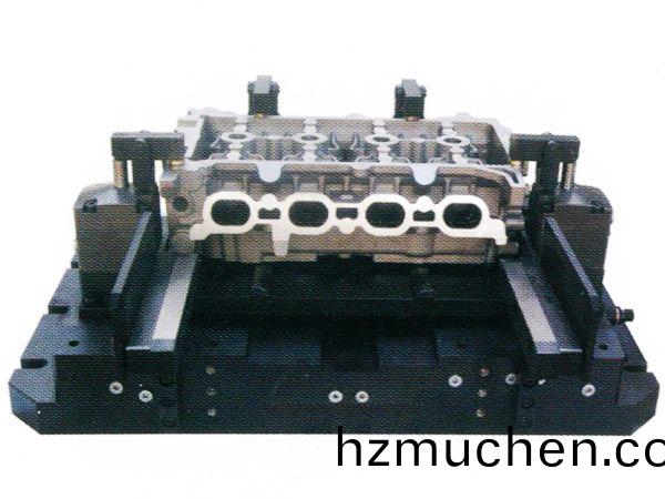 缸(gang)蓋加(jia)工(gong)液(ye)壓裌(jia)具(ju)